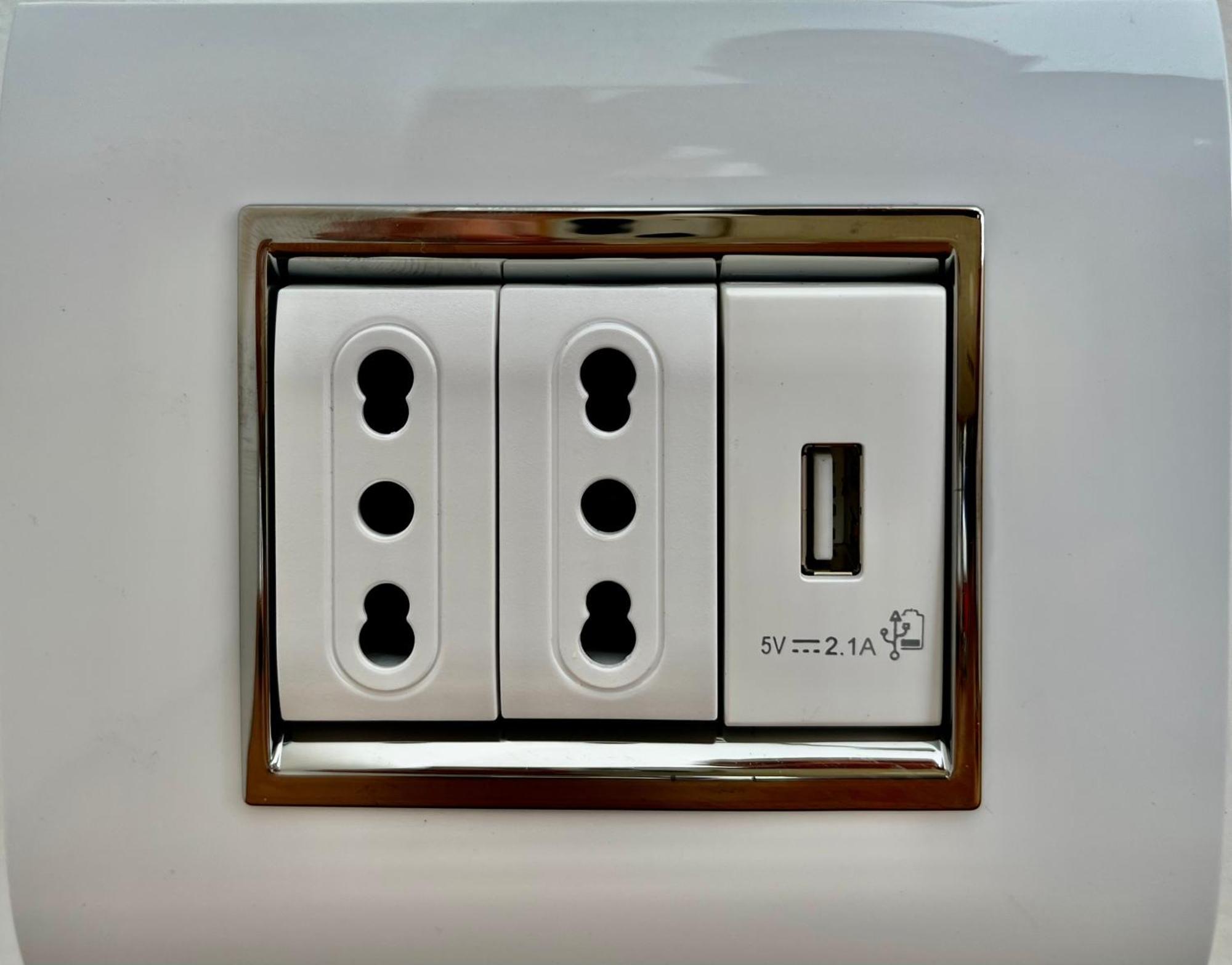 Kalbia Apartment Or Rooms Renovated, Functional, Intimate And More Cagliari Eksteriør billede